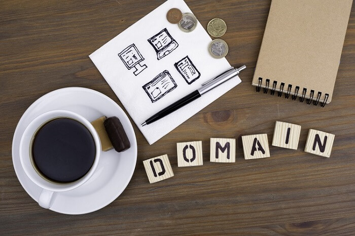 10 Essential Tips To Choose a Domain Name